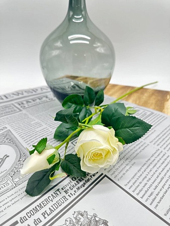 Ветка Розы Фридом 2 бутона 60 см Ткань Ассорти